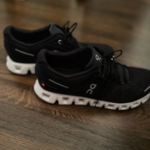 On Cloud 5 Running Shoe (Women)